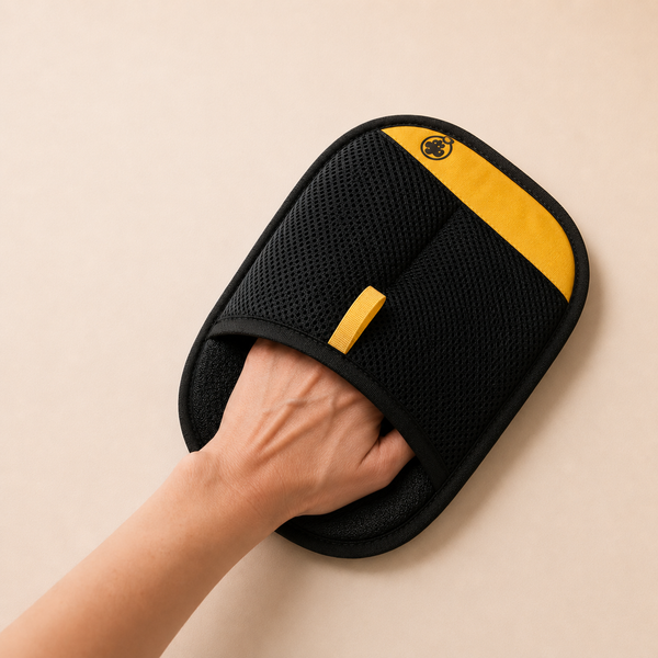 Nova™ Pet Hair Remover Glove